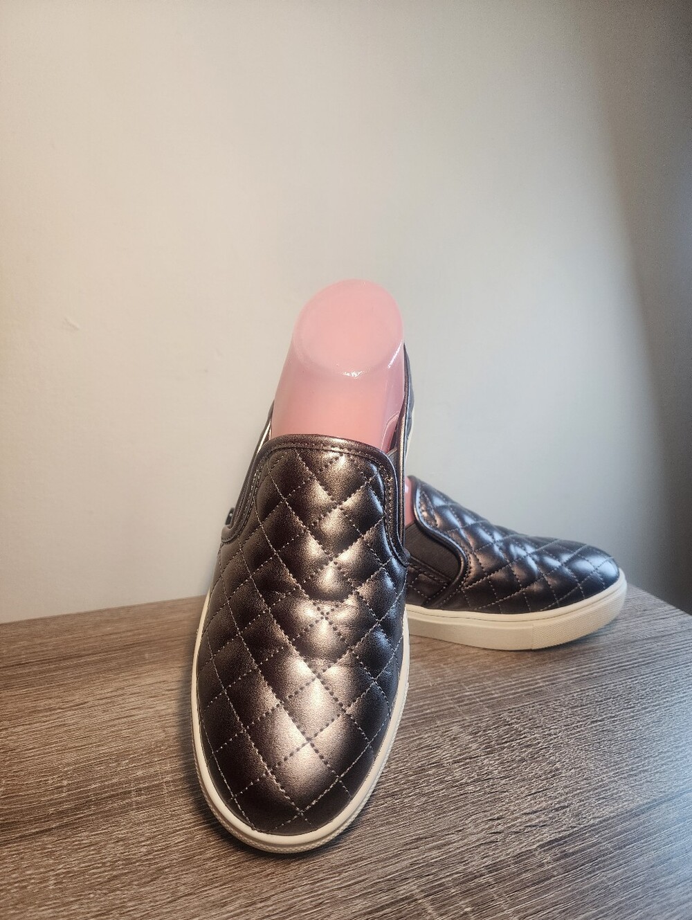 Steve Madden Ecentrcq Metallic Grey Quilted Slip-On Sneakers
